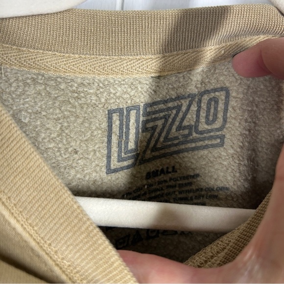 Lizzo You're Special Tan Graphic Long Sleeve Sweatshirt Small - Picture 5 of 5